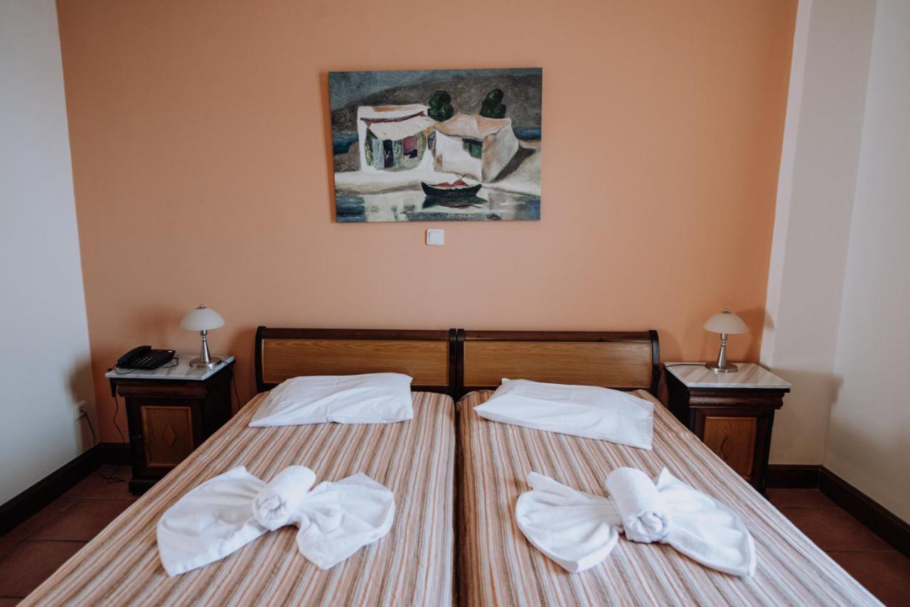 Golden View Hotel Poros Town Luaran gambar