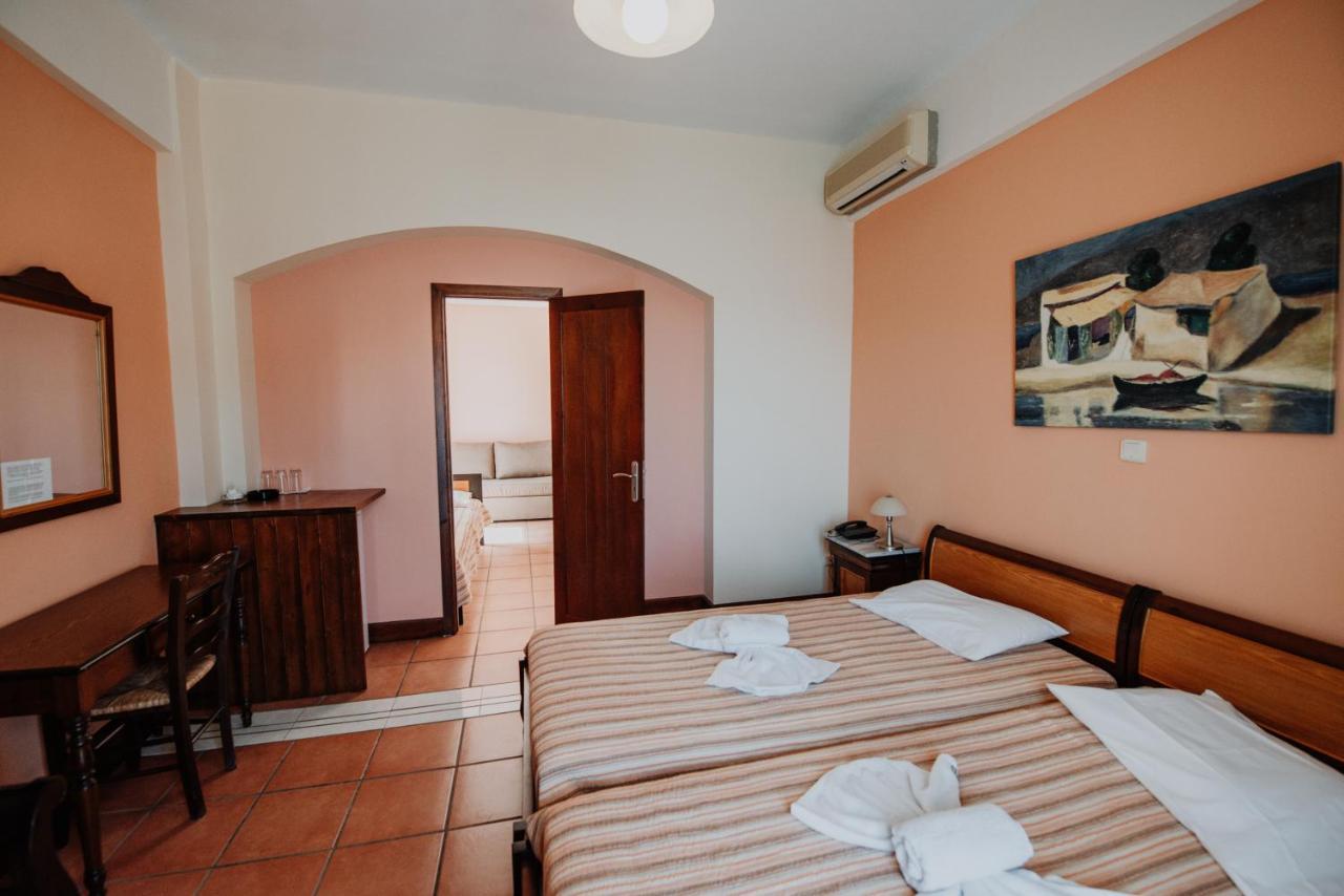 Golden View Hotel Poros Town Luaran gambar