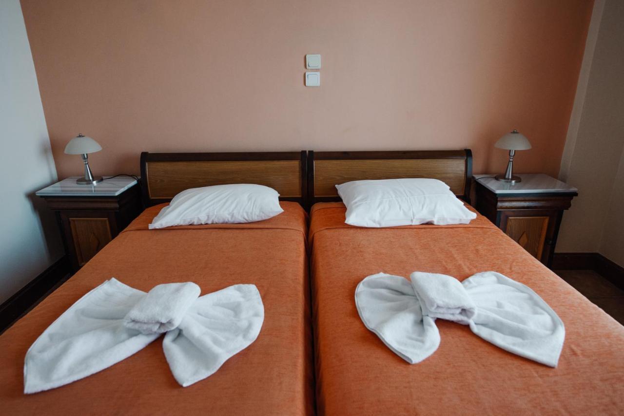 Golden View Hotel Poros Town Luaran gambar