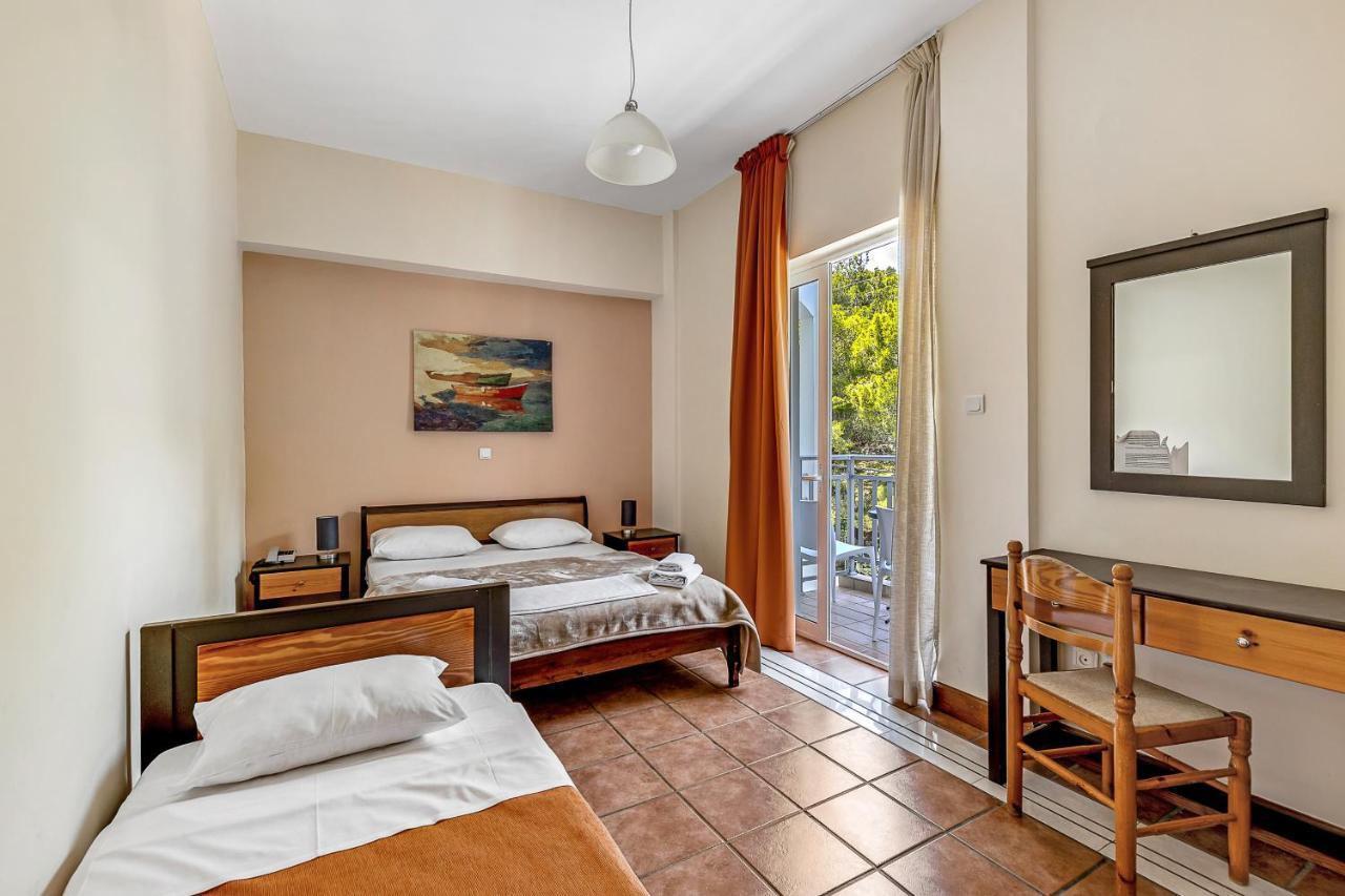 Golden View Hotel Poros Town Luaran gambar