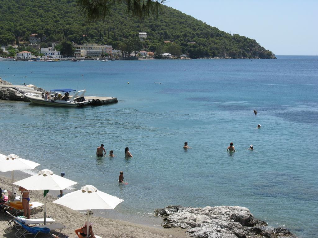 Golden View Hotel Poros Town Luaran gambar