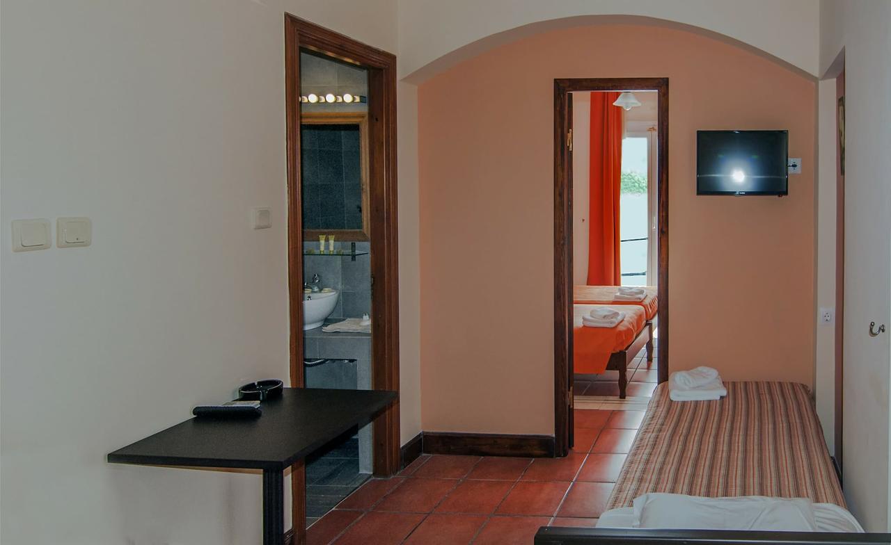Golden View Hotel Poros Town Luaran gambar